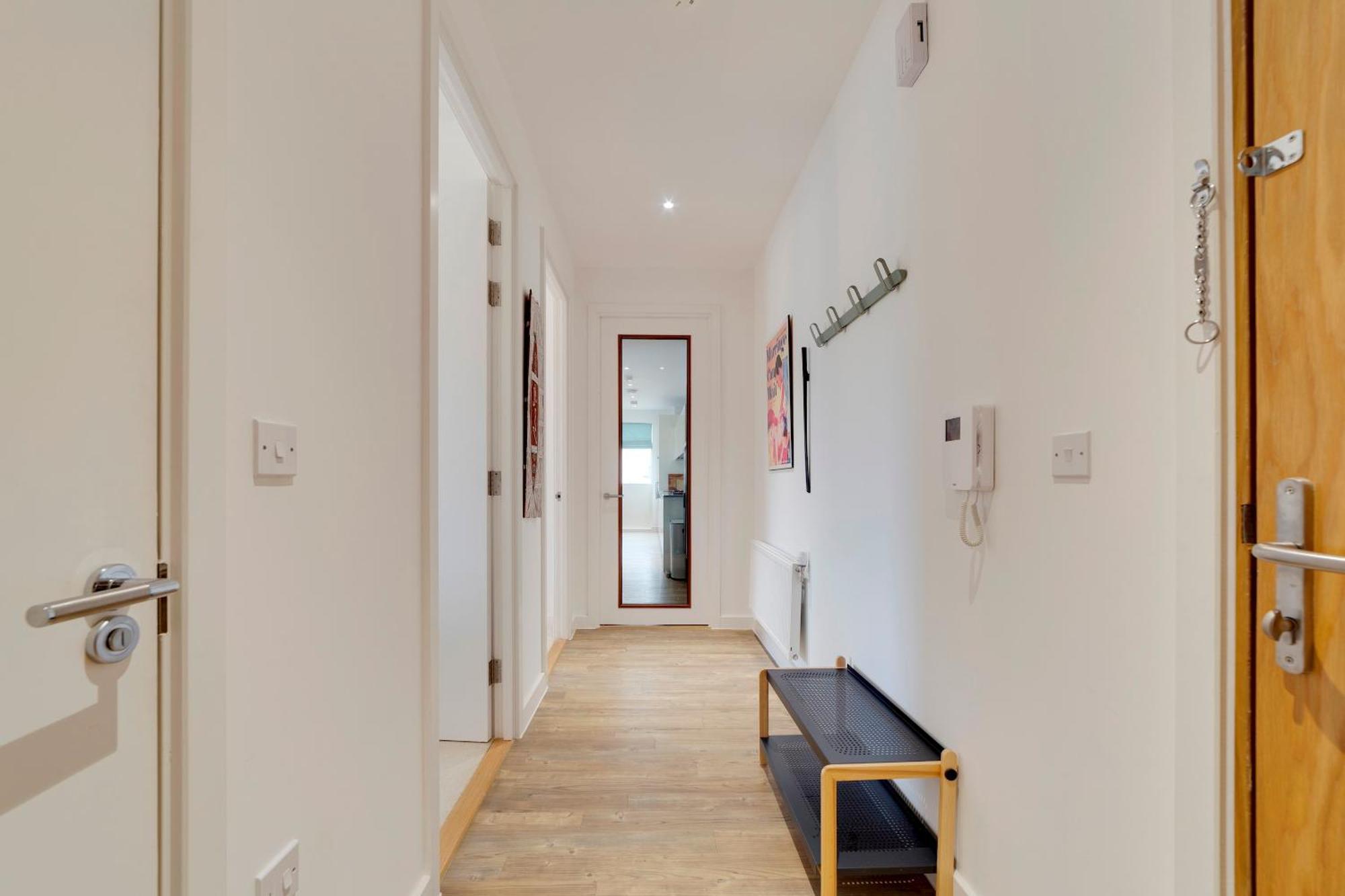 Pass The Keys Stunning And Spacious Modern Flat - Own Car Park CBG Exteriör bild