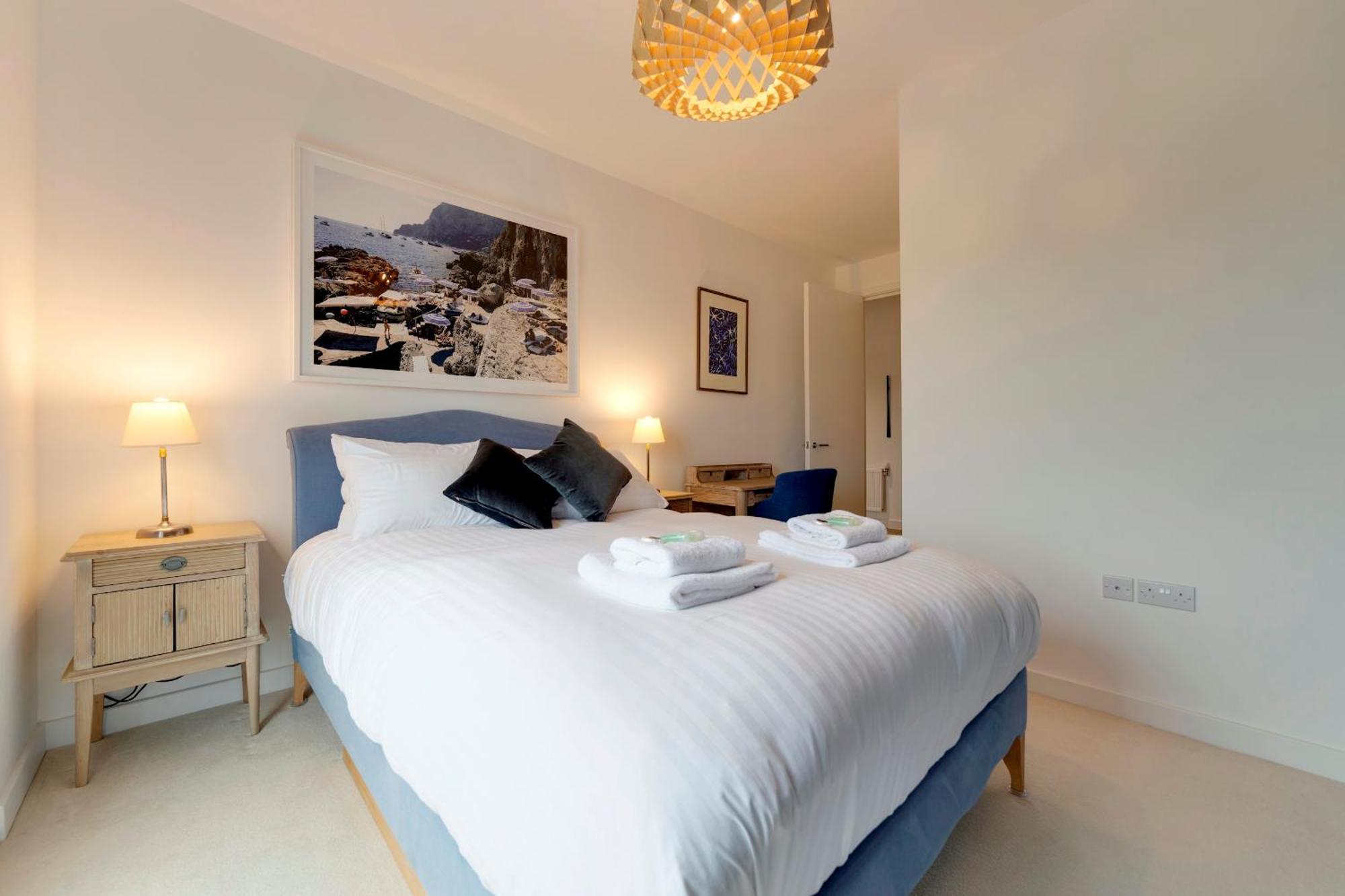 Pass The Keys Stunning And Spacious Modern Flat - Own Car Park CBG Exteriör bild